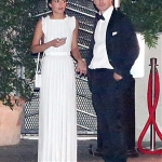 Going-Public-Michael-Fassbender-Alicia-Vikander-Flash-PDA-Hold-Hands-Golden-Globes-Afterparty.jpg