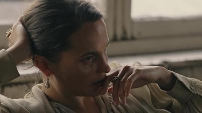 A_Flaunt_Film___Alicia_Vikander_082.jpg