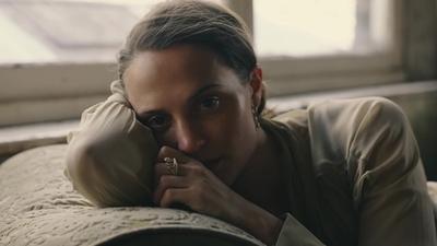 A_Flaunt_Film___Alicia_Vikander_085.jpg