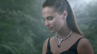 Alicia_Vikander_for_the_Bravery_High_Jewelry_Collection____LOUIS_VUITTON_034.jpg