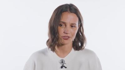 Alicia_Vikander_s_Incredible_Ex_Machina_Audition___Her_First_Day_on_Tomb_Raider___BAFTA_1080p_082.jpg
