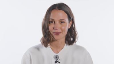 Alicia_Vikander_s_Incredible_Ex_Machina_Audition___Her_First_Day_on_Tomb_Raider___BAFTA_1080p_135.jpg